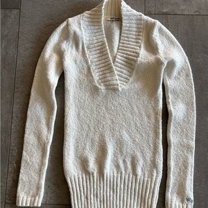 Rip Curl Cream V-Neck Sweater